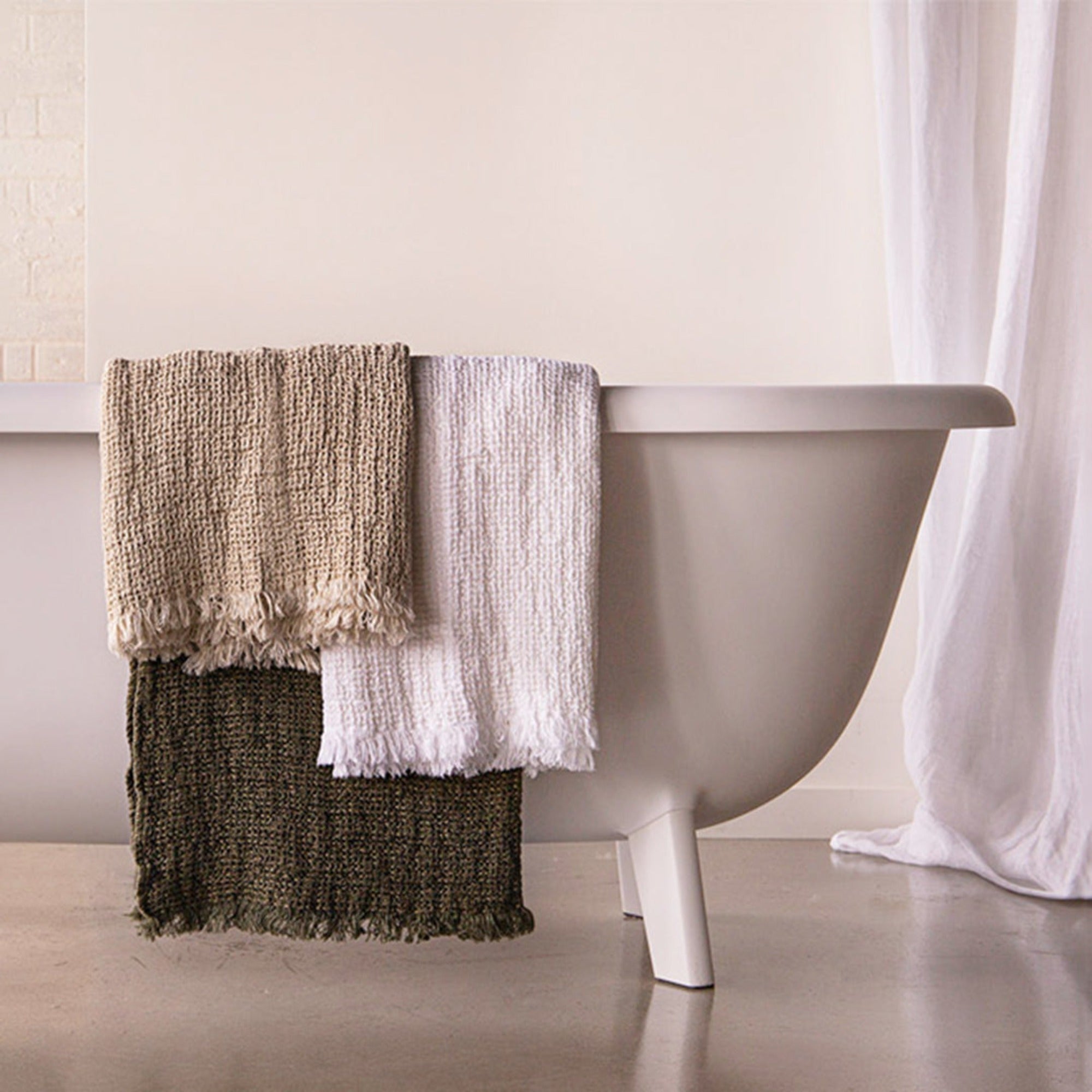 Luxury Linen Bath Towel | Deep Khaki | Hale Mercantile Co.