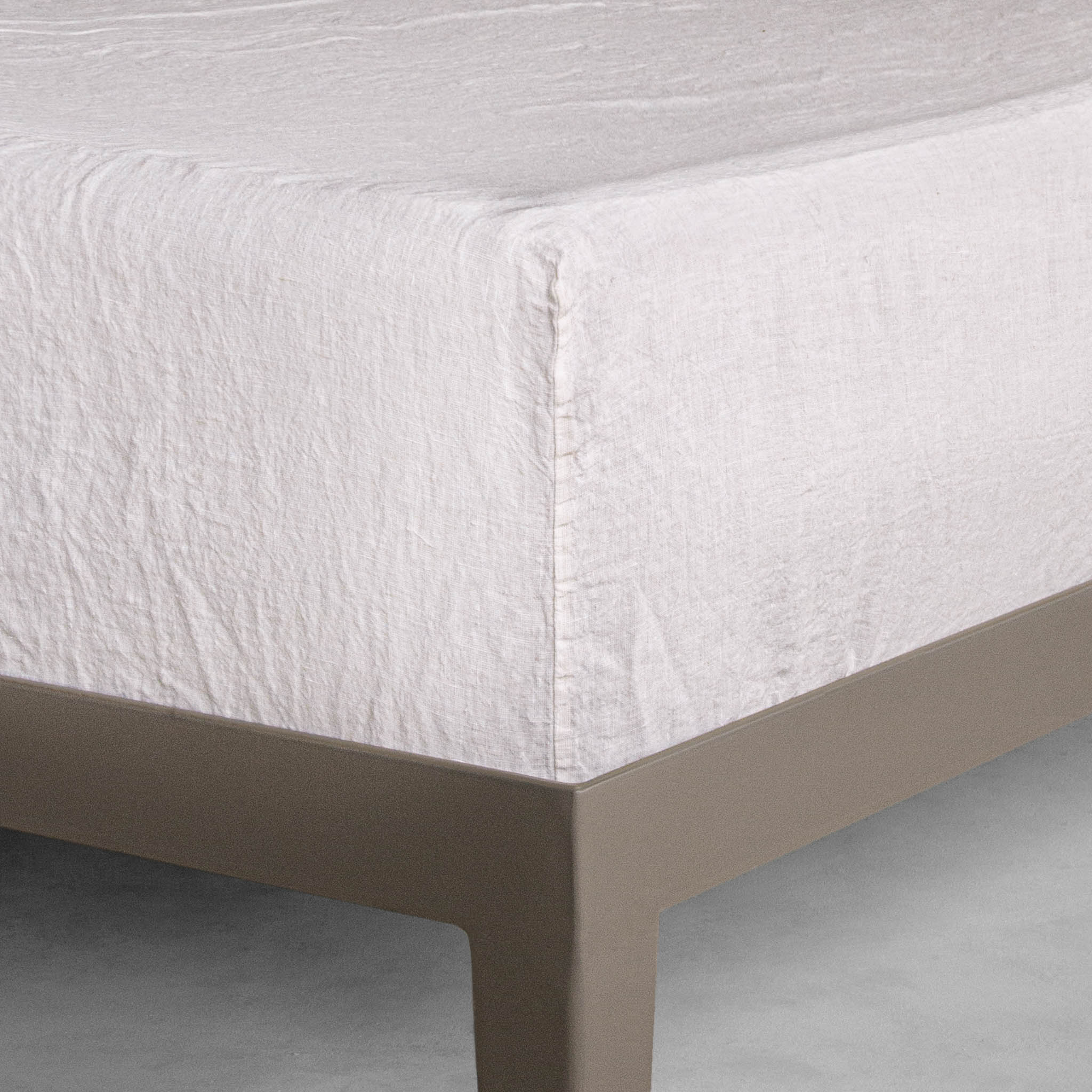 Linen Fitted Sheet | Pale Stone | Hale Mercantile Co.