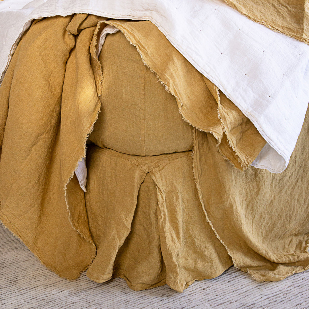 Basix Linen Bed Skirt - Maiz