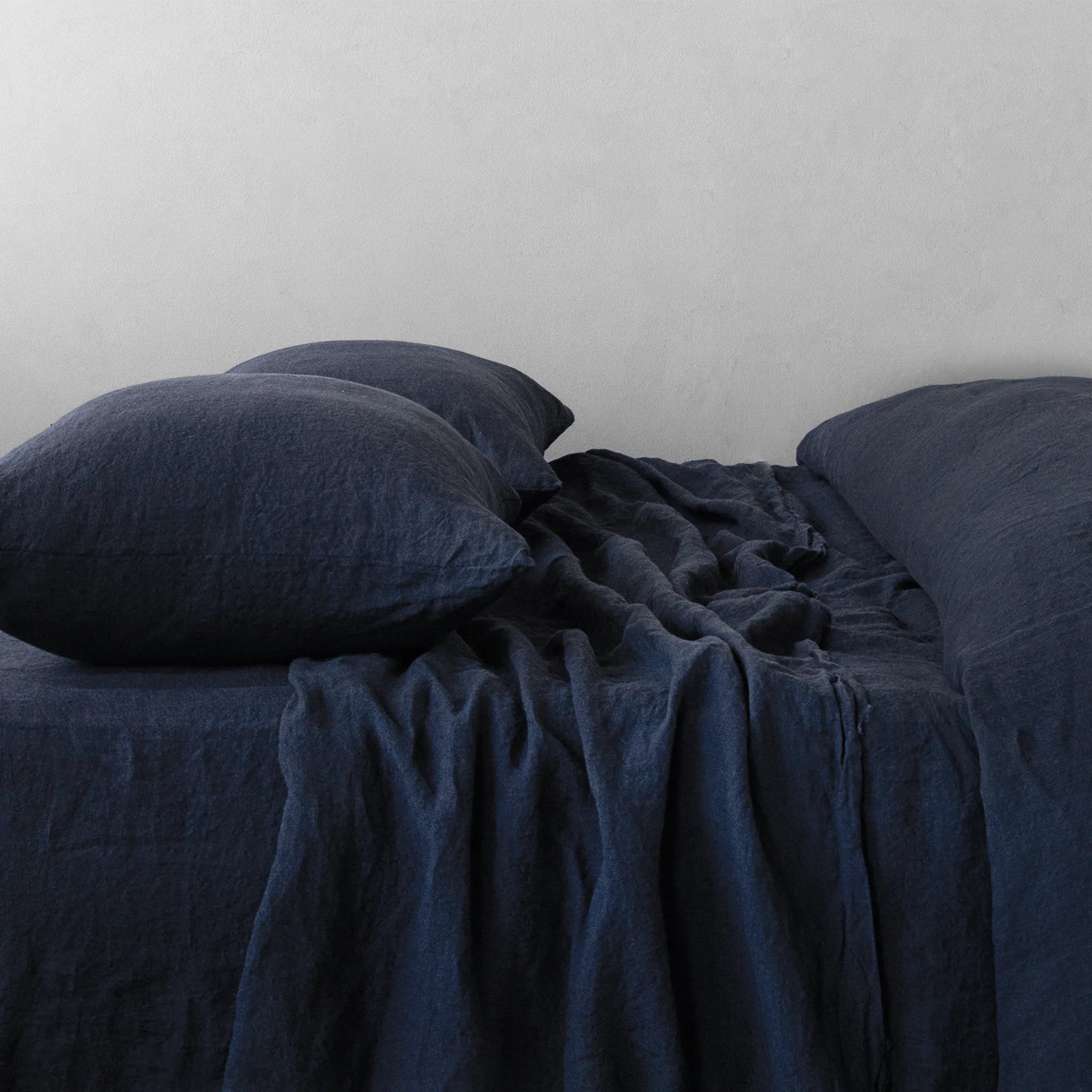 Basix Linen Pillowcase | Navy Blue | Hale Mercantile Co.