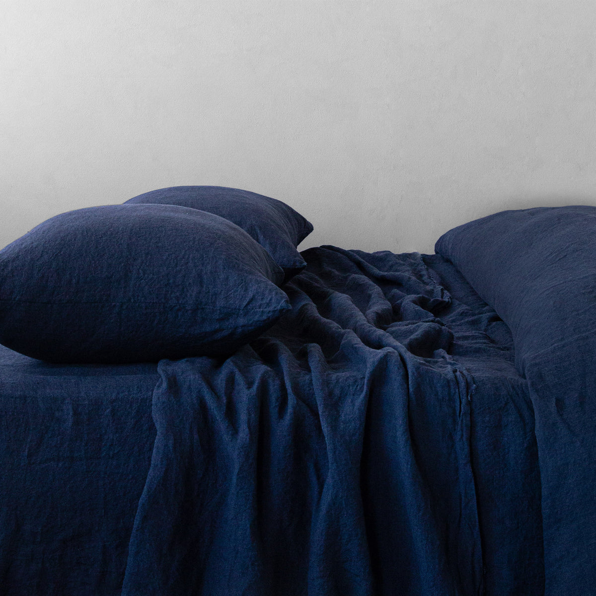 Basix Linen Pillowcase - Bateau