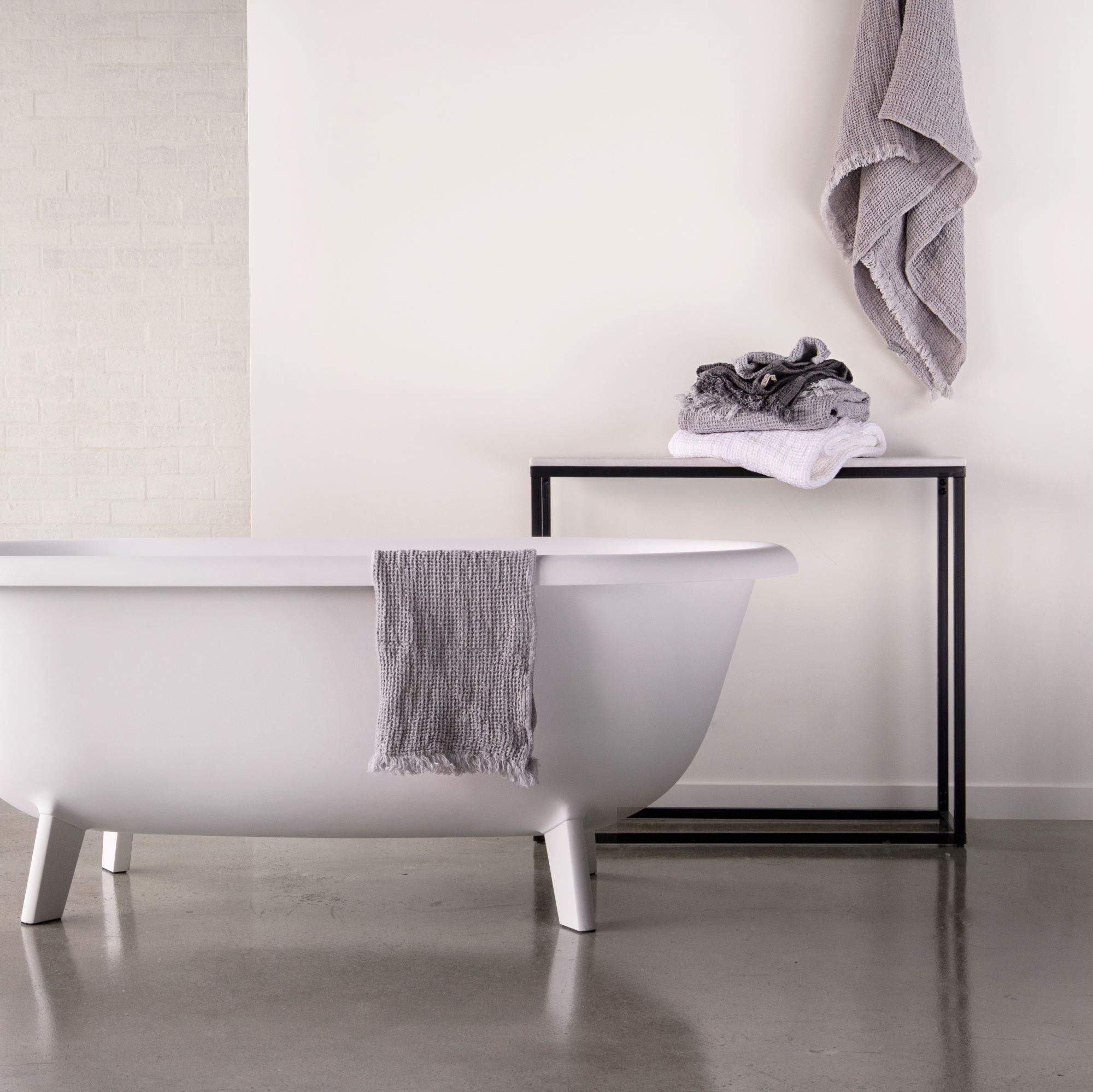 Luxury Linen Bath Towel | Pale Grey | Hale Mercantile Co.