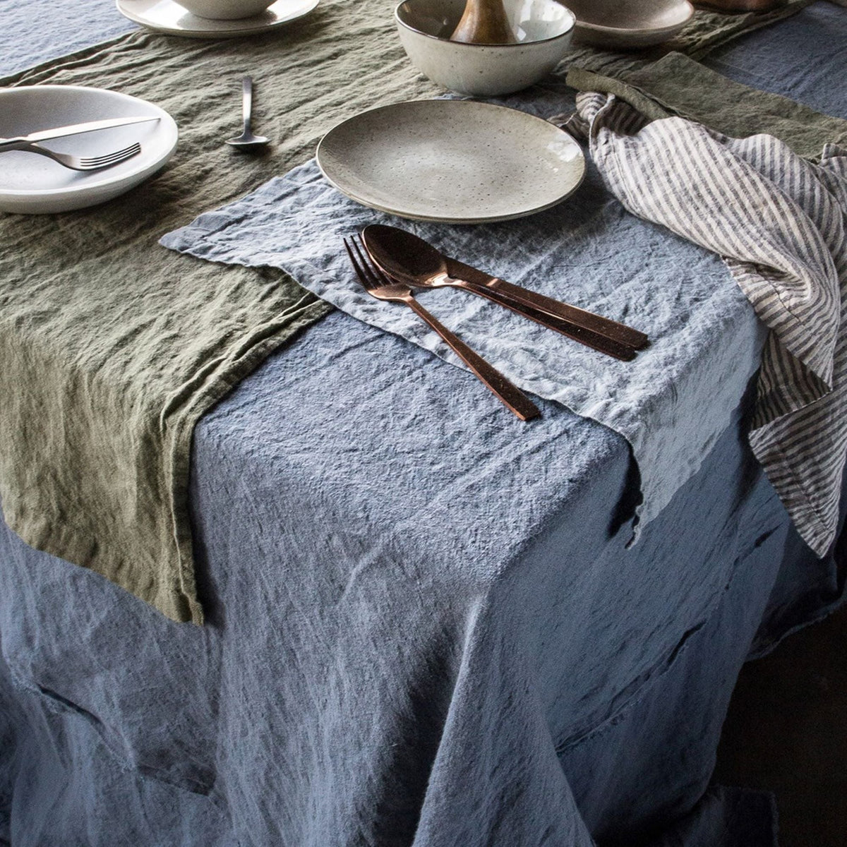 Flocca Linen Tablecloth - Fonda