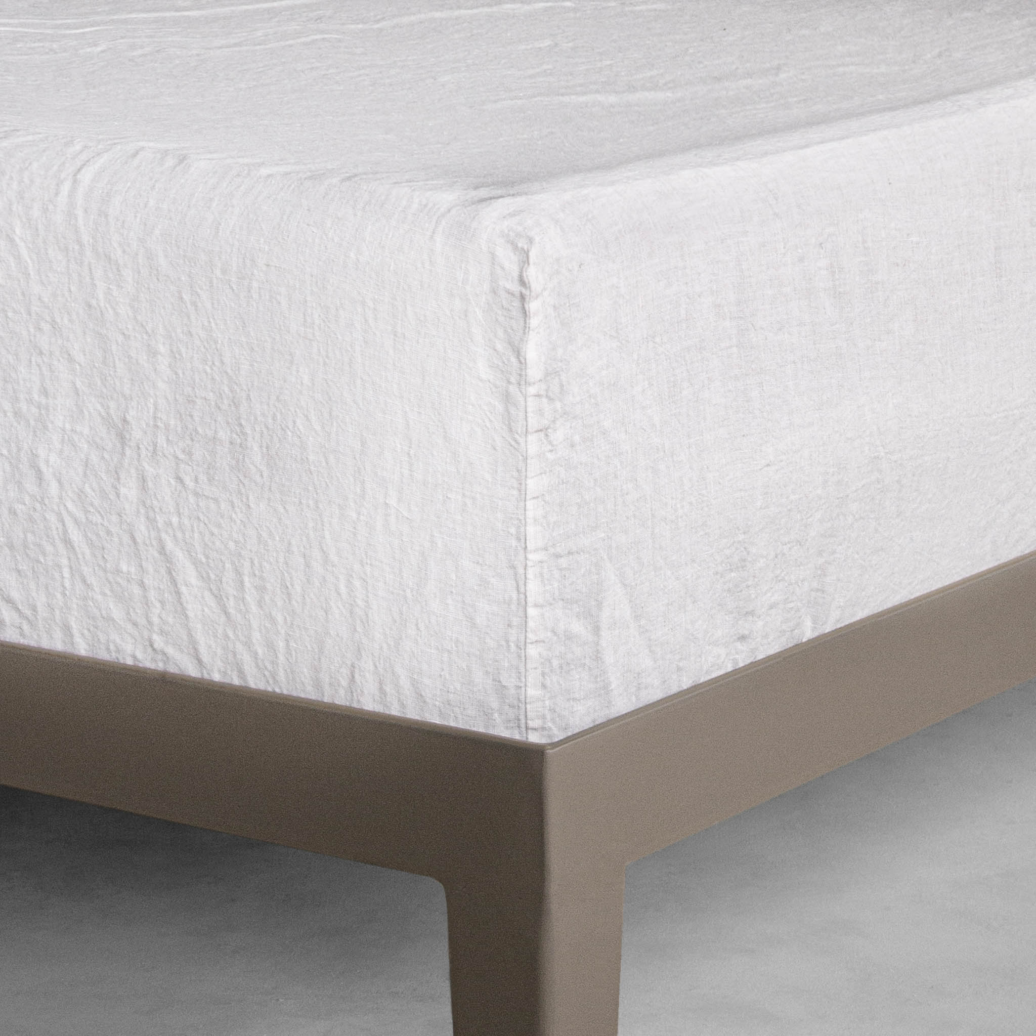 Linen Fitted Sheet | Antique White | Hale Mercantile Co.