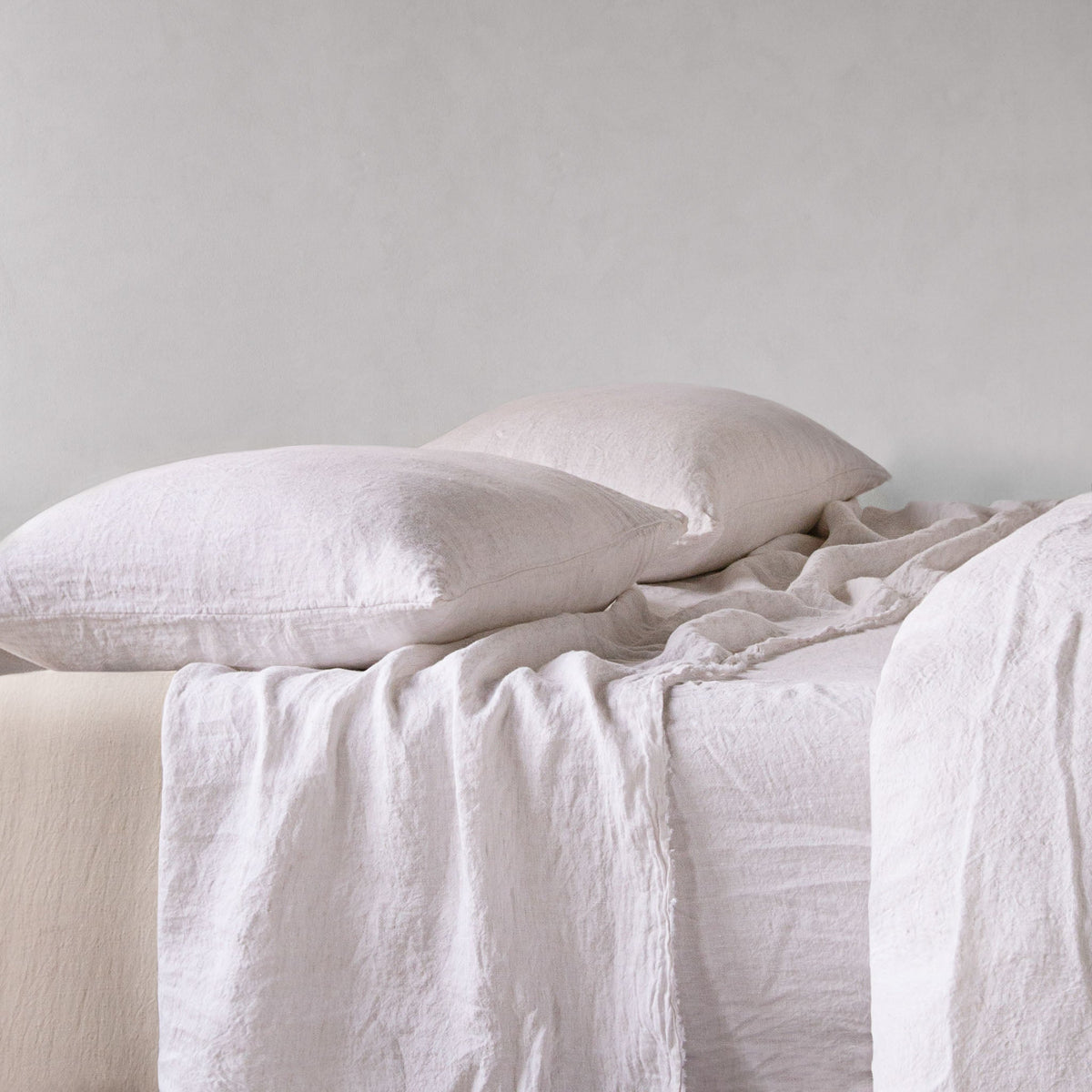 Basix Linen Pillowcase - Petra