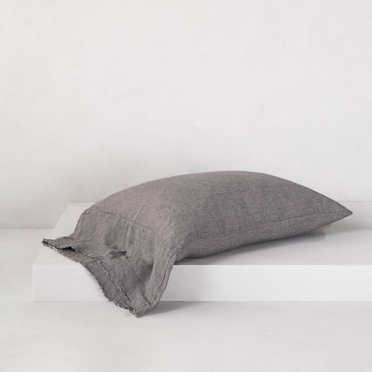 Flocca Long Linen Pillowcase - Rok