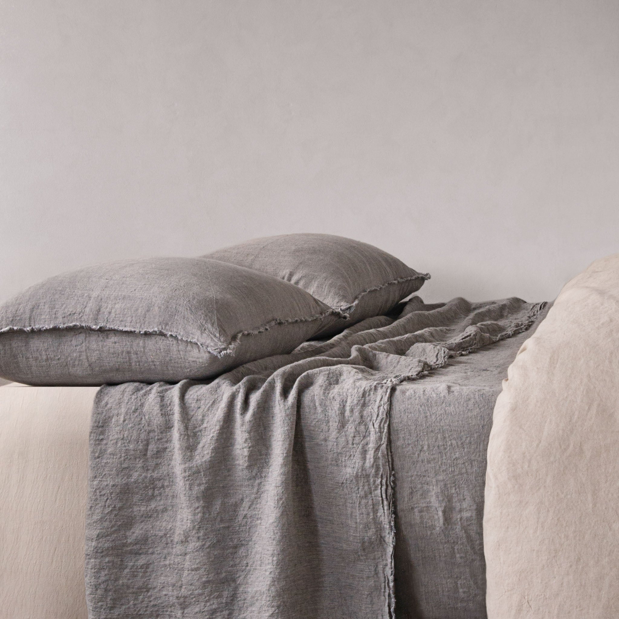 Flocca Linen Pillowcase | Mid Grey | Hale Mercantile Co.
