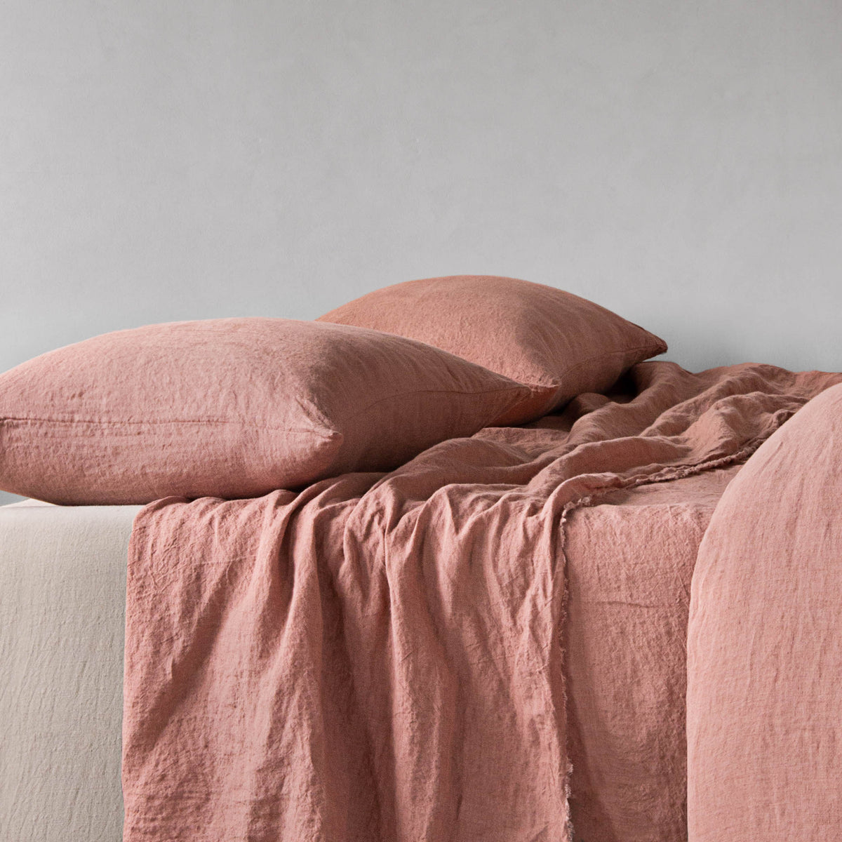 Basix Linen Pillowcase - Rosa